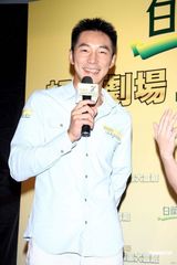 高清：李李仁献声儿童剧 突破舞蹈障碍大跳暖身操