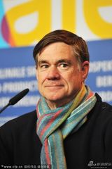 组图：《应许之地》发布会 马特-达蒙人气高