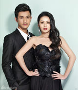 幻灯：新书剑热播 陈家洛携“香香公主”颖儿拍大片