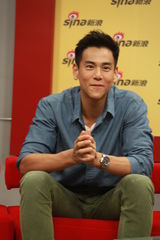 组图：《激战》做客 彭于晏张家辉拍打戏受苦