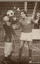 组图：盘点球星与电影的故事 贝利和小贝触电