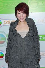 组图：《玄美人生》再录影 曾华倩贾思乐助阵