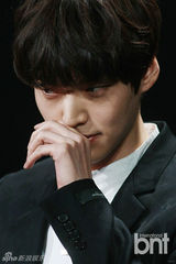 组图：昭宥郑基高打榜夺冠 《星星》允才任主持