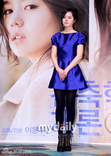 组图：韩佳人严泰雄等出席新片《建筑学概论》首映