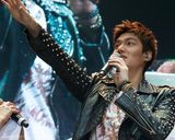 高清图：李敏镐巡演登陆菲律宾引1万5粉丝聚集