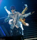 高清图：罗志祥上海开唱 和五月天合作HIGH翻全场