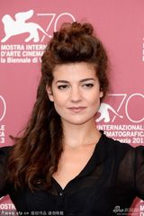 组图：《嫉妒》发布会 导演菲利普父子兵上阵