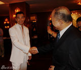 高清图：赵文卓亮相上影节 现场获吴宇森拥抱