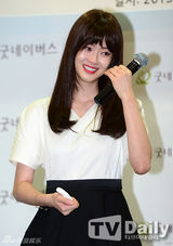 组图：高雅拉任慈善宣传大使致力帮助贫困儿童