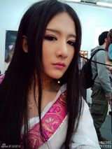 组图：最美伪娘雌雄莫辩 变身神仙姐姐秒杀女星