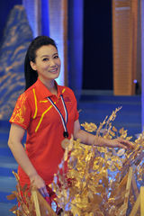 组图：谭晶李永波李宁合作伦敦奥运会战歌