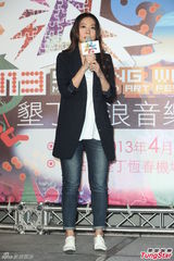 组图：陈绮贞结婚无着落 张震岳猛健身晒成黑炭