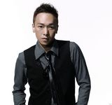 高清组图：怒放摇滚英雄艺人宣传照