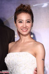 组图：蔡依林火辣开唱台上热舞大秀性感