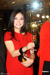 高清：赵薇婚后变乖乖女 称谢霆锋张柏芝为爱情榜样