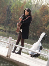 组图：曲婉婷代言花絮曝光 新专辑筹备中