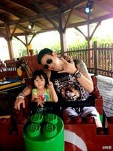 策划：十二星座明星老爸大搜罗 盘点最完美爸比