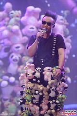 组图：新城劲爆颁奖落幕 陈奕迅邓紫棋成大赢家