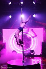 组图：SHINee泰民等出席某牛仔品牌秀