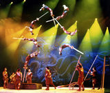 组图：大型杂技《太极时空》 演绎古典韵味