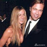 组图：盘点安妮斯顿与前夫皮特昔日甜蜜瞬间