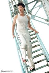 高清组图：巫迪文化身魅力型男 成熟内敛耳目一新