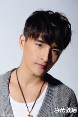 组图：至上励合演绎复古潮流风 曝暖男气质写真