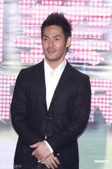 组图：日韩艺人齐登小巨蛋 张小燕庾澄庆造型大PK