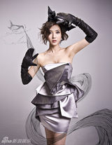 幻灯图集：阿朵登封面唱情歌 诠释秋冬时尚