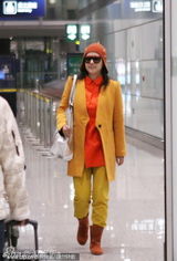 组图：郝蕾男友曝光接机鞍前马后