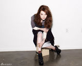 高清组图：艾玛-斯通登杂志封面演绎潮流装扮