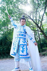 组图：《薛平贵》曝悲情剧照 宣萱陈浩民生死离别