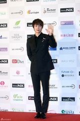 高清组图：李多海东方神起获亚洲模特大奖