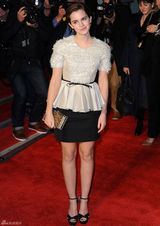 组图：艾玛-沃特森亮相《我与梦露的一周》首映礼