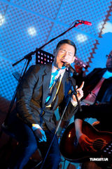 幻灯：张学友推全新大碟 因版税问题或将被无线封杀