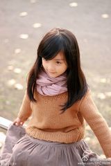 组图：5岁小萝莉走红微博 小天使萌化网友心