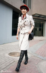 组图：海清十年荧屏逆生长 装嫩扮可爱似萝莉