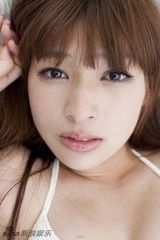 组图：90后女星日南响子性感写真 展现萝莉诱惑