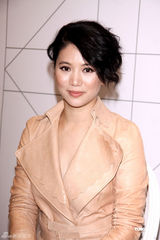 组图：袁咏仪优雅亮相仪态大方 显辣妈时尚魅力