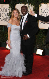 高清组图：海蒂-克鲁姆似美人鱼 携丈夫红毯秀亲密