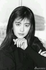 组图：昔日玉女歌手盘点 盈盈浅笑梦中人