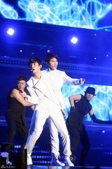 高清组图：东方神起少女时代等唱响梦想演唱会