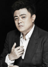 组图：高亮最新大片曝光 黑白极致尽显大佬风范