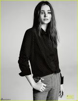 组图：米兰达拍大片 时尚休闲显干练