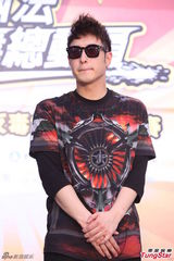 组图：潘玮柏帅气亮相 呼吁大家远离毒品