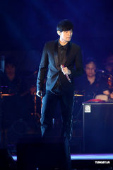 高清组图：周杰伦等众星献唱洪一峰 卡司超越金曲奖