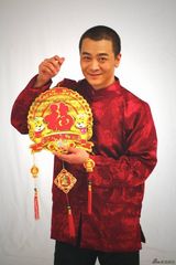 高清图：吴樾偷闲拍拜年短片 “悟空”亲切近人