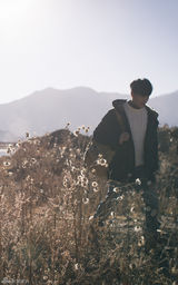 组图：陈坤启动拉萨城市行走 拍摄宣传片