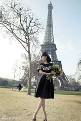 组图：霍思燕巴黎浪漫写真诠释美丽与时尚