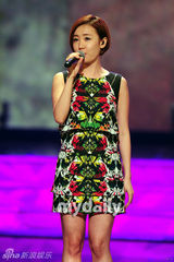 组图：金元俊Narsha等出席第39届韩国广播颁奖礼